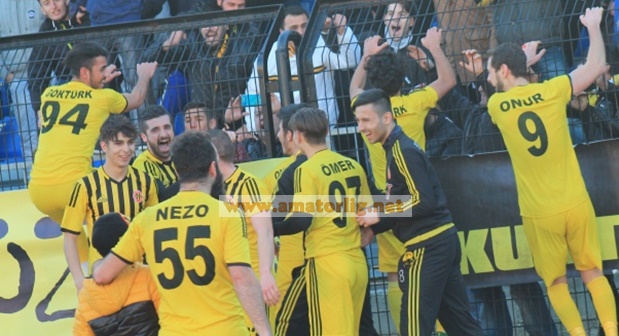 Beykoz taraftarıyla birlikte galibiyete uzandı