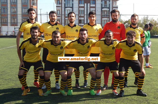 Karadolapspor’u evinde sadece onlar yendi