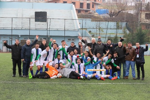 Arnavutköy Belediyespor şampiyon