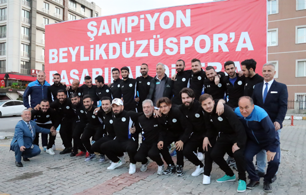 Beylikdüzüspor’un BAL yemeği Balıkçı Kenan’dan