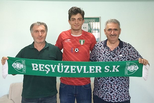 M. Batuhan Topçu takımıyla yeniden anlaştı