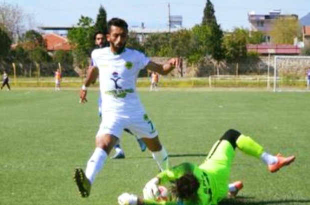 Bilal Arık takımından ayrıldı