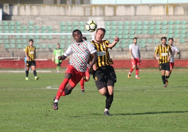 Yalovaspor Yaya ile güldü