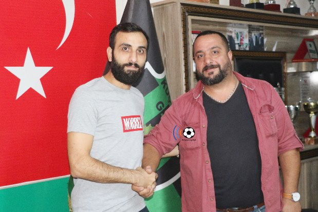 Küçükköyspor Burak Et ile yeniden anlaştı