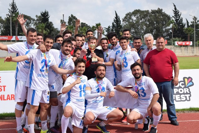 Beykent Üniversitesi Süper Lige yükseldi