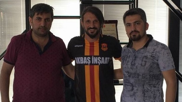 Cenk Kasımoğlu Karasuspor’da