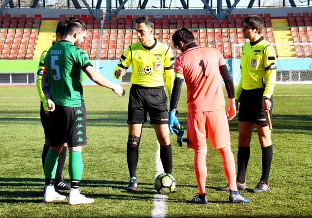 Erteleme maçını Küçükköyspor kazandı