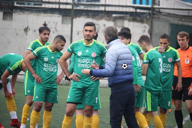 Çayırgücüspor Telsiz’i farklı geçti