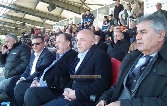 Taraftardan Başkan’a veda mesajı, Kulübe tepki!