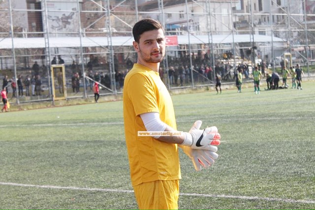 Paşabahçespor’dan kaleci transferi