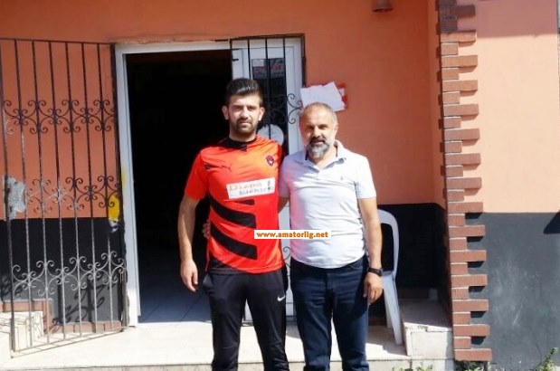 Gazi Mahallesispor Emre Uçar’ı kadrosuna kattı