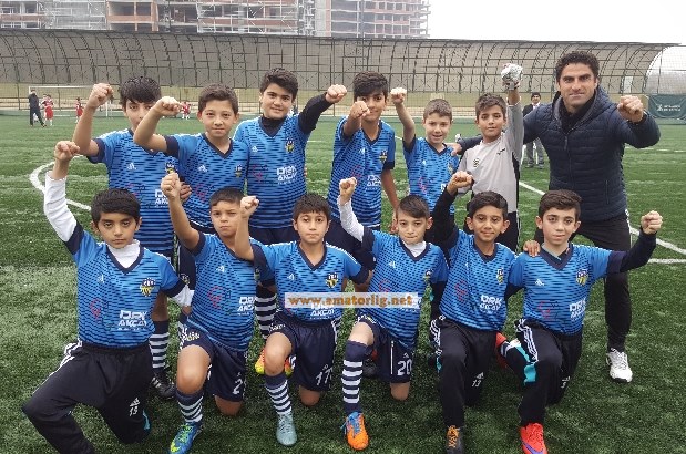 10 gollü maçı Kulüp Atletik kazandı