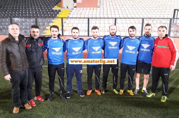 Firuzköyspor’dan transfer bombaları