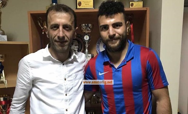 Furkan Aktemur yeni takımının formasını giydi