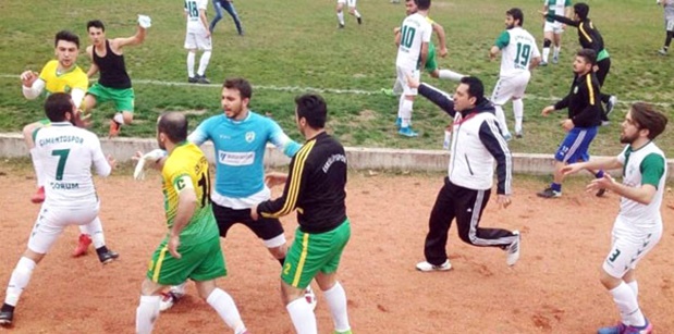 Çorum’da tekme tokat kavga