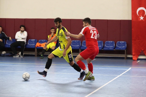 Futsal Liginde 2. tura kalan takımlar belli oldu