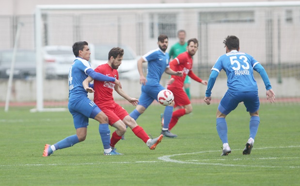 Bayrampaşaspor fırsat tepti