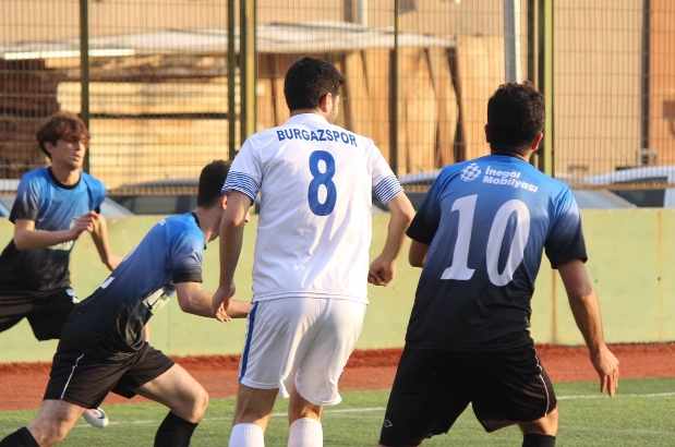 Gençlergücüspor liderliğe yükseldi