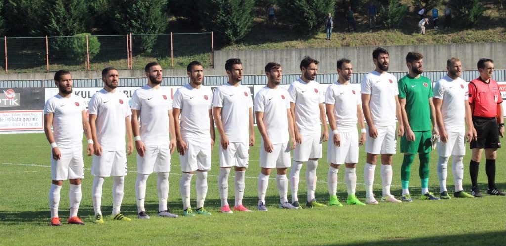 Gölcükspor ilk peşinde