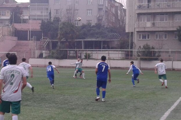 İstanbul Ünyespor Şemsipaşaspor’u farklı geçti