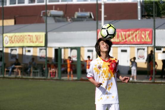 İstanbul’un en golcüleri 13 yaşında