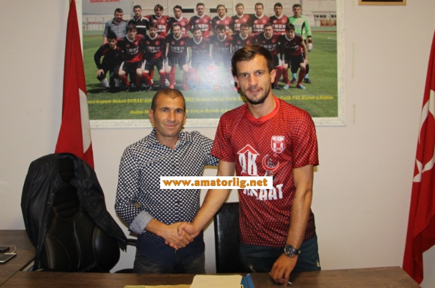 Alanyurtspor’dan forvete takviye