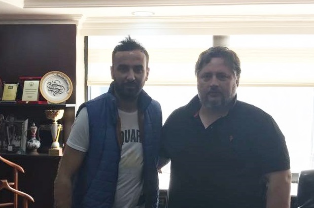 Hamdi Yılmaz imzayı attı