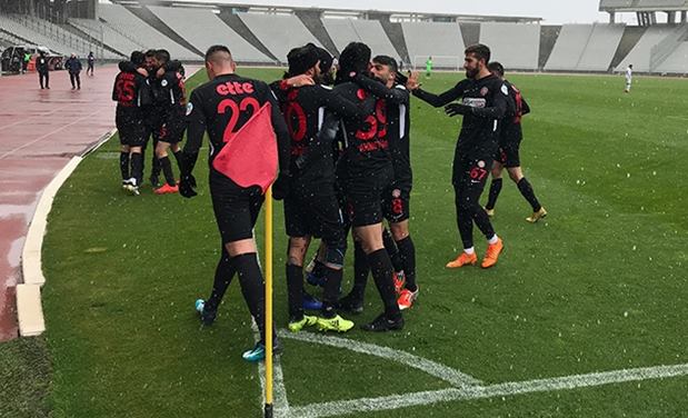 Karagümrük geri düşse de kazandı