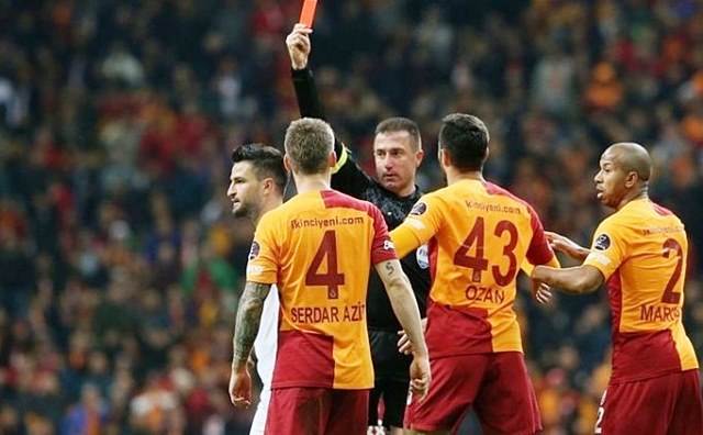 Hakemler ve Hakem Hocalarının geneli Fenerbahçeli