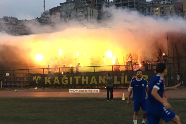 Taraftar takımı kampa böyle uğurladı