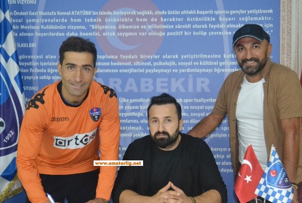 KK Mevlanaspor kalesine tecrübeli eldiven