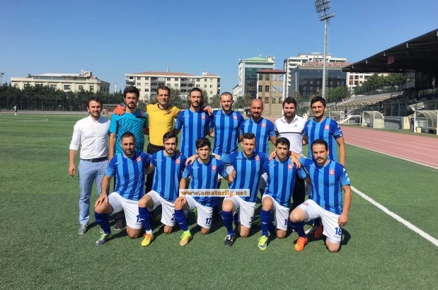 İstanbul Kayaşehir zirveyi sevdi