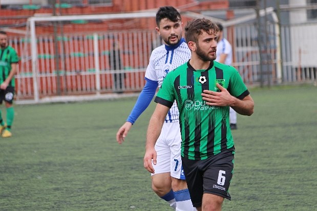 Muhammed Ali futbola 25 yaşında veda etti