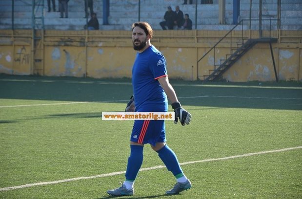 Nurettin Deha eski takımına döndü