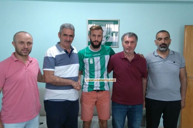 Onur Can Özaslan Beşyüzevlerspor’da