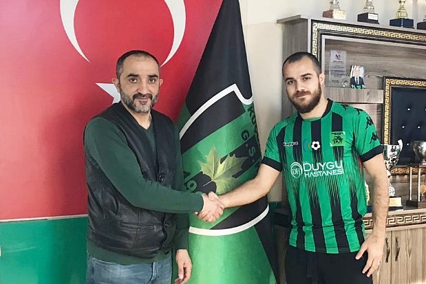 Rıdvan Çetin 8 sezon sonra Küçükköyspor’da