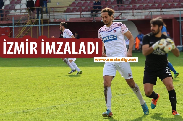 Salih İzmir de imzayı attı