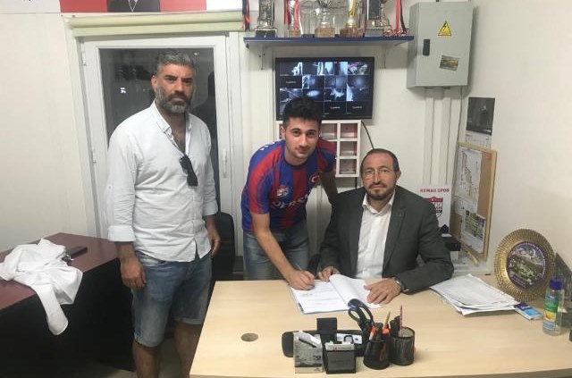 Semih Zorba takımında kaldı