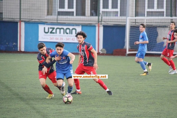 Selimiyespor 3 puanı 6 golle aldı