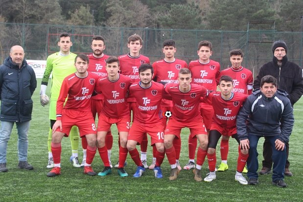Selimiyespor şampiyonluğa koşuyor