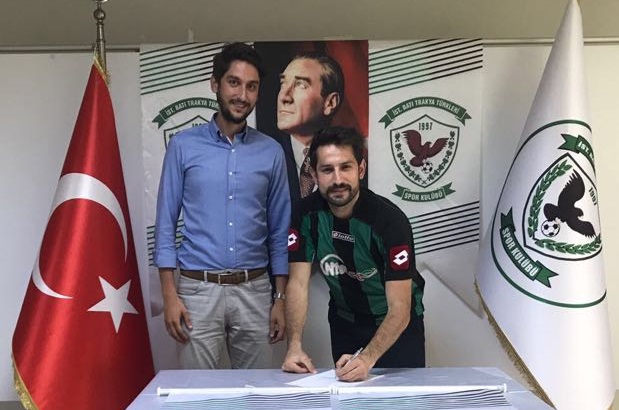 Sezai Çakır imzayı attı