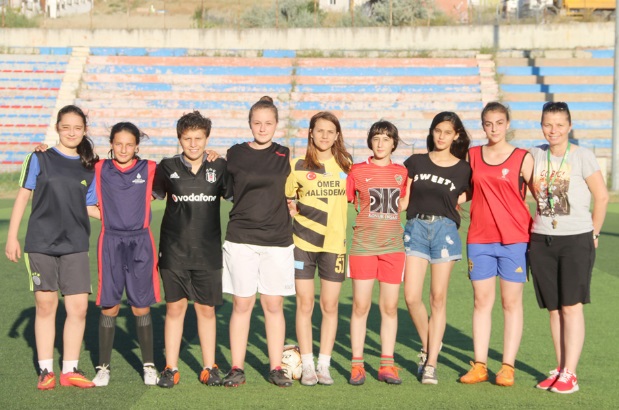 Silivri Alibeyspor’un kızlarına durmak yasak