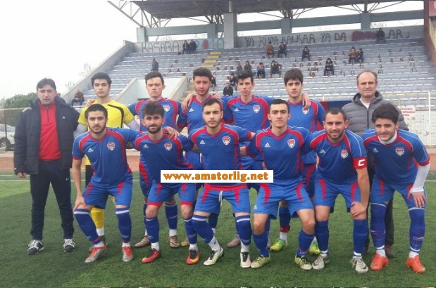 Silivrispor’un zirve aşkı devam ediyor