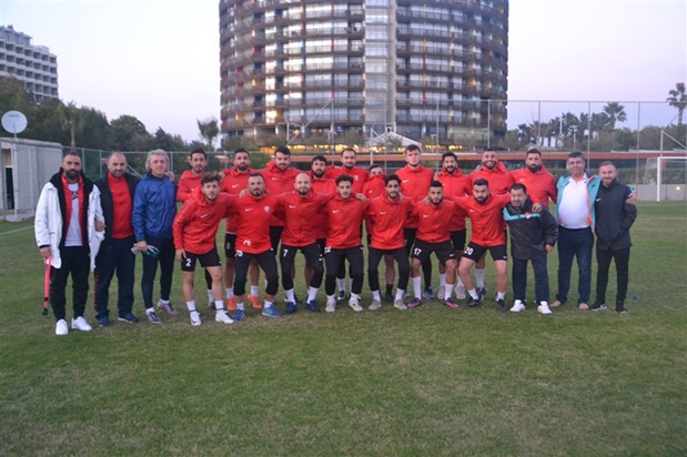 Sultangazispor’dan iki takviye