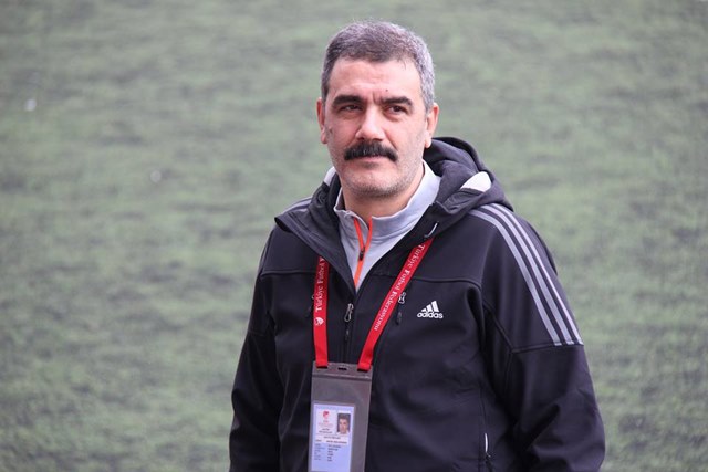Gaziosmanpaşaspor teknik ekibinde ayrılık