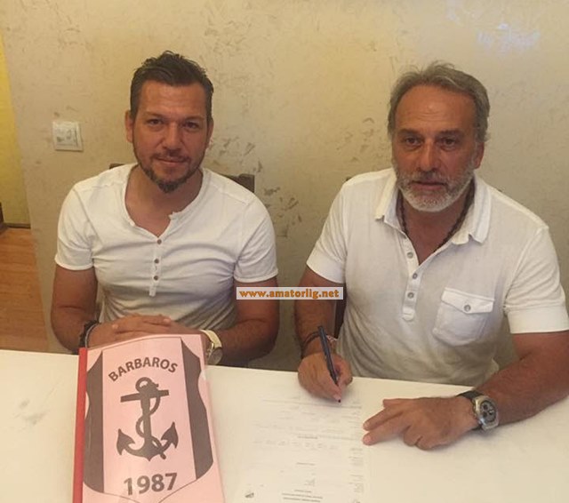 Tamer Erdem Barbarosspor’la devam ediyor