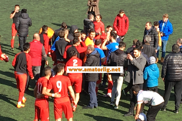 Teraziderespor 9 kırmızı kartlı maçta şampiyon oldu