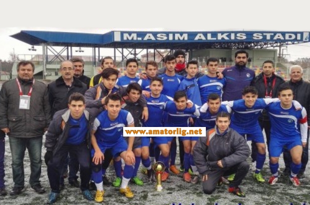 Termikspor kupasını aldı