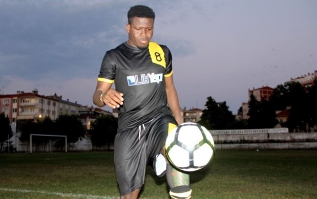 10 kilo zeytinyağı karşılığında transfer oldu