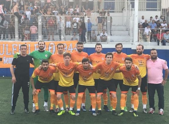 Yedikulespor’da 3 futbolcuyla yollar ayrıldı